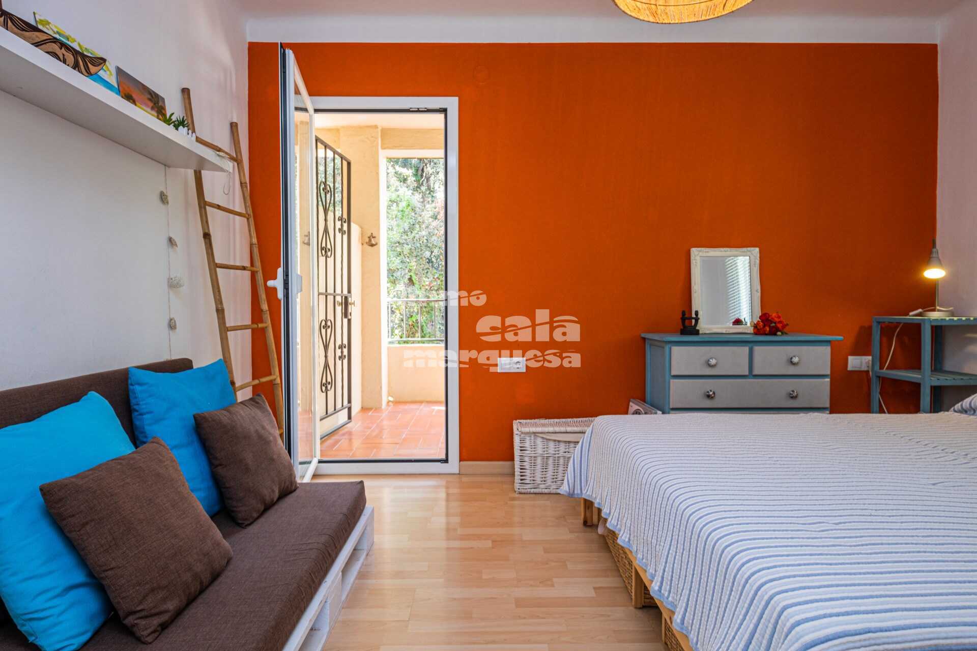 Apartamento reformado en la playa de  Sa Riera  Begur.