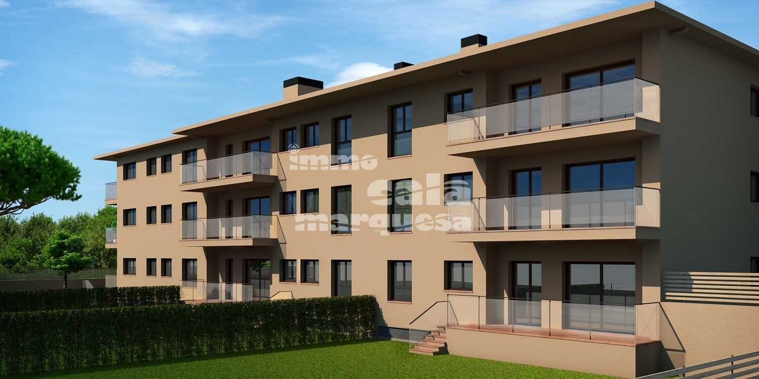 NEW PROMOTION OF APARTMENTS IN PLATJA DE PALS ground floor 2nd