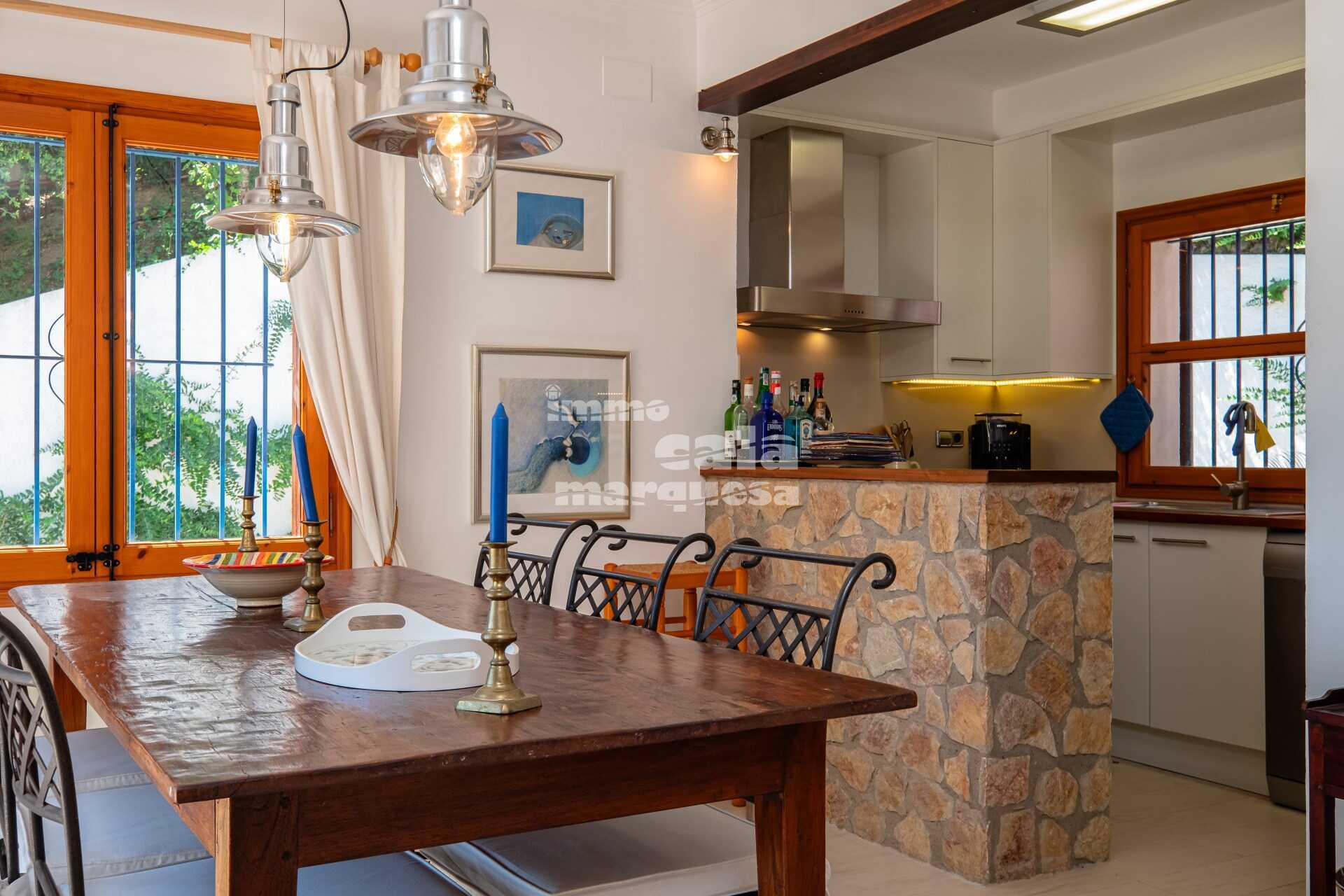 Encantadora casa individual d'estil mediterrani amb piscina privada i vistes al mar a 5 min a peu de Tamariu 