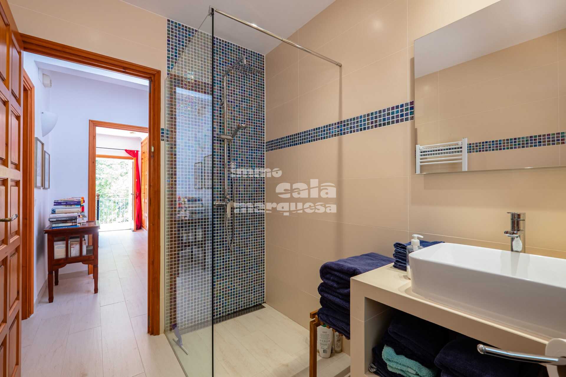 Encantadora casa individual d'estil mediterrani amb piscina privada i vistes al mar a 5 min a peu de Tamariu 