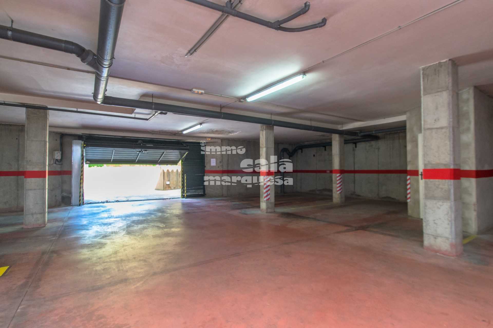 APARTAMENT EN PLANTA BAIXA AMB JARDÍ I PISCINA AL CENTRE DE CALELLA DE PALAFRUGELL
