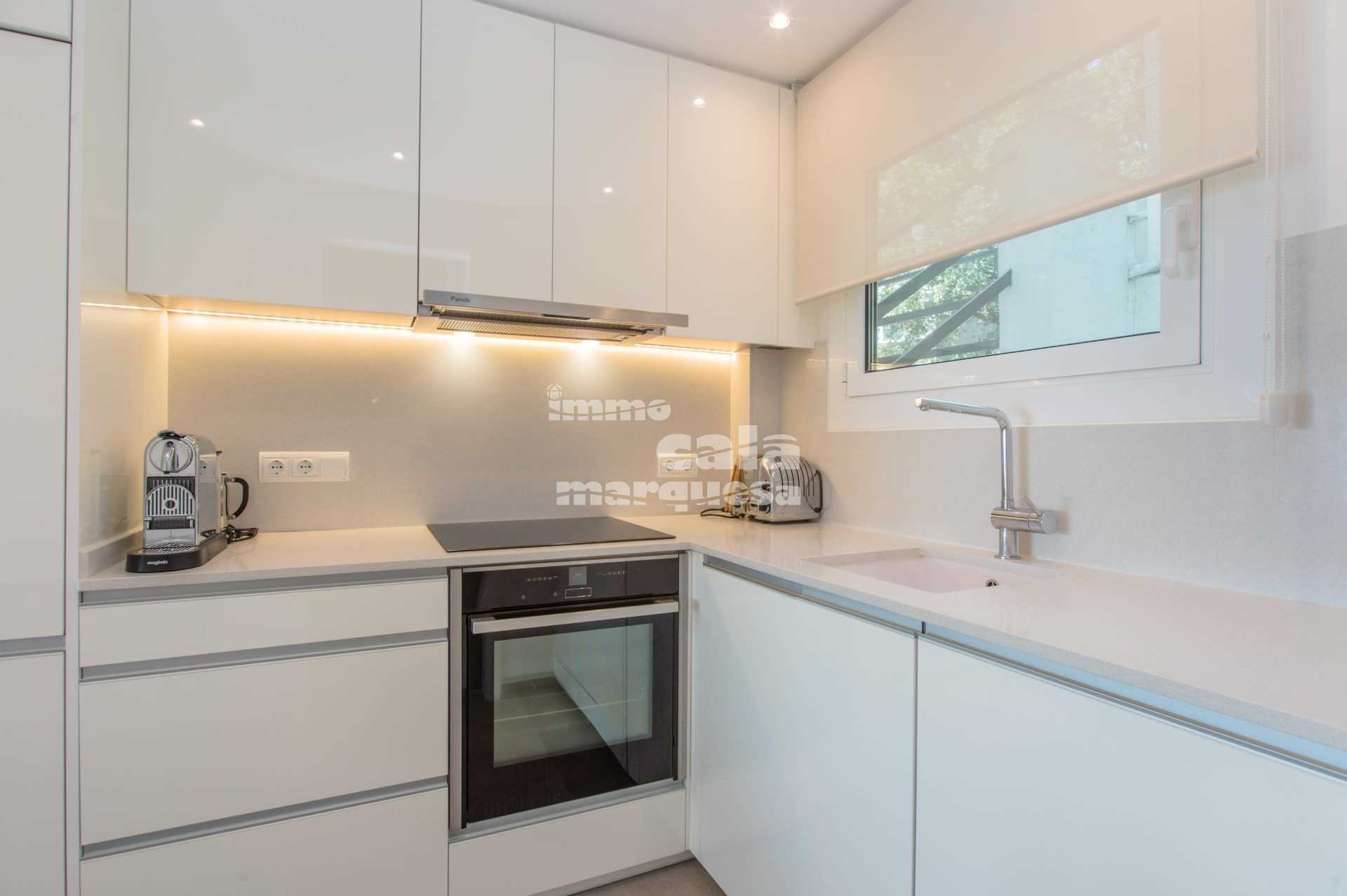 APARTAMENTO TOTALMENTE REFORMADO CON EXCELENTE VISTA AL MAR EN LA ZONA DEL GOLFET, EN CALELLA DE PALAFRUGELL