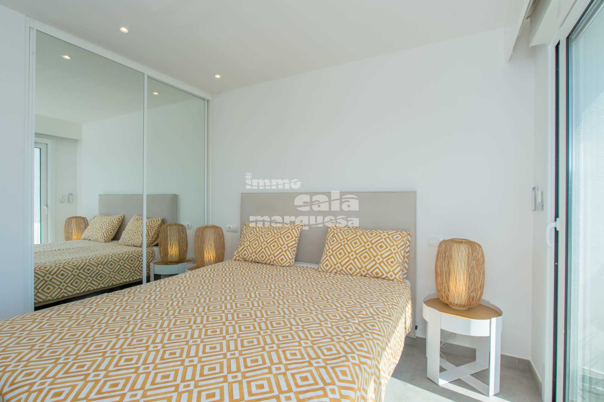 APARTAMENTO TOTALMENTE REFORMADO CON EXCELENTE VISTA AL MAR EN LA ZONA DEL GOLFET, EN CALELLA DE PALAFRUGELL
