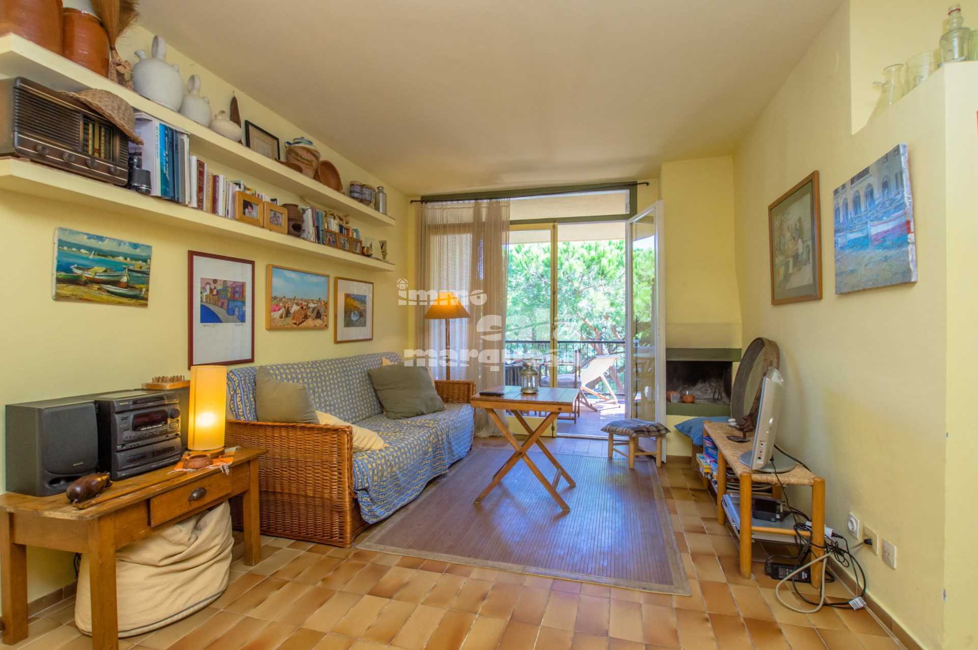 APARTAMENTO CON PISCINA COMUNITARIA EN LA ZONA DEL GOLFET, EN CALELLA DE PALAFRUGELL