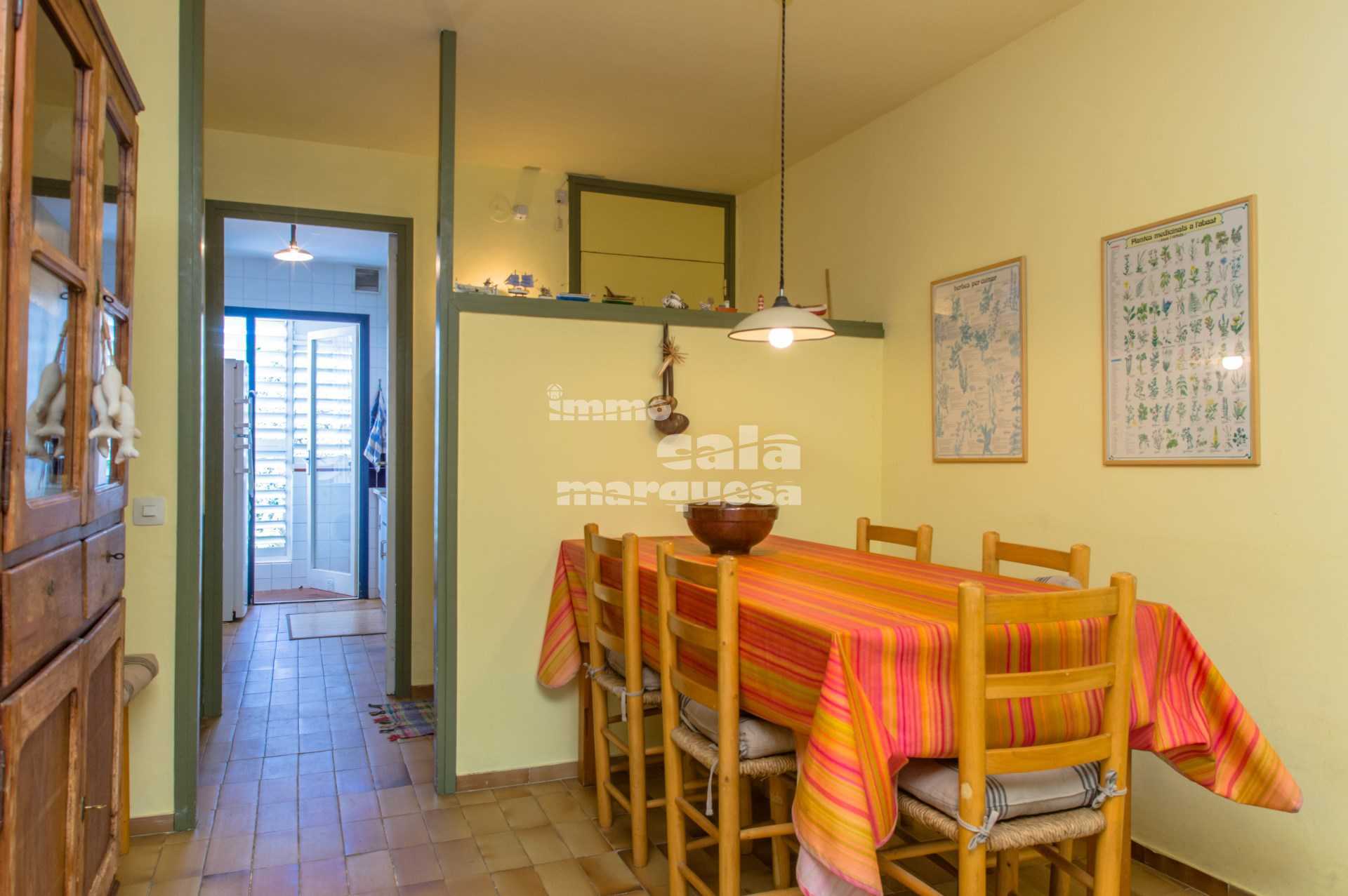 APARTAMENTO CON PISCINA COMUNITARIA EN LA ZONA DEL GOLFET, EN CALELLA DE PALAFRUGELL
