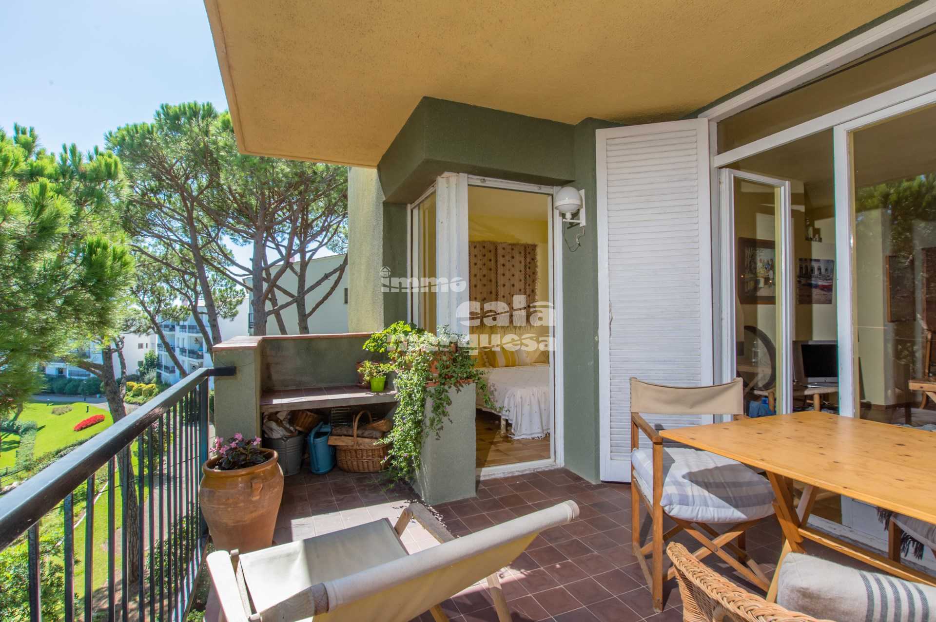 APARTAMENTO CON PISCINA COMUNITARIA EN LA ZONA DEL GOLFET, EN CALELLA DE PALAFRUGELL