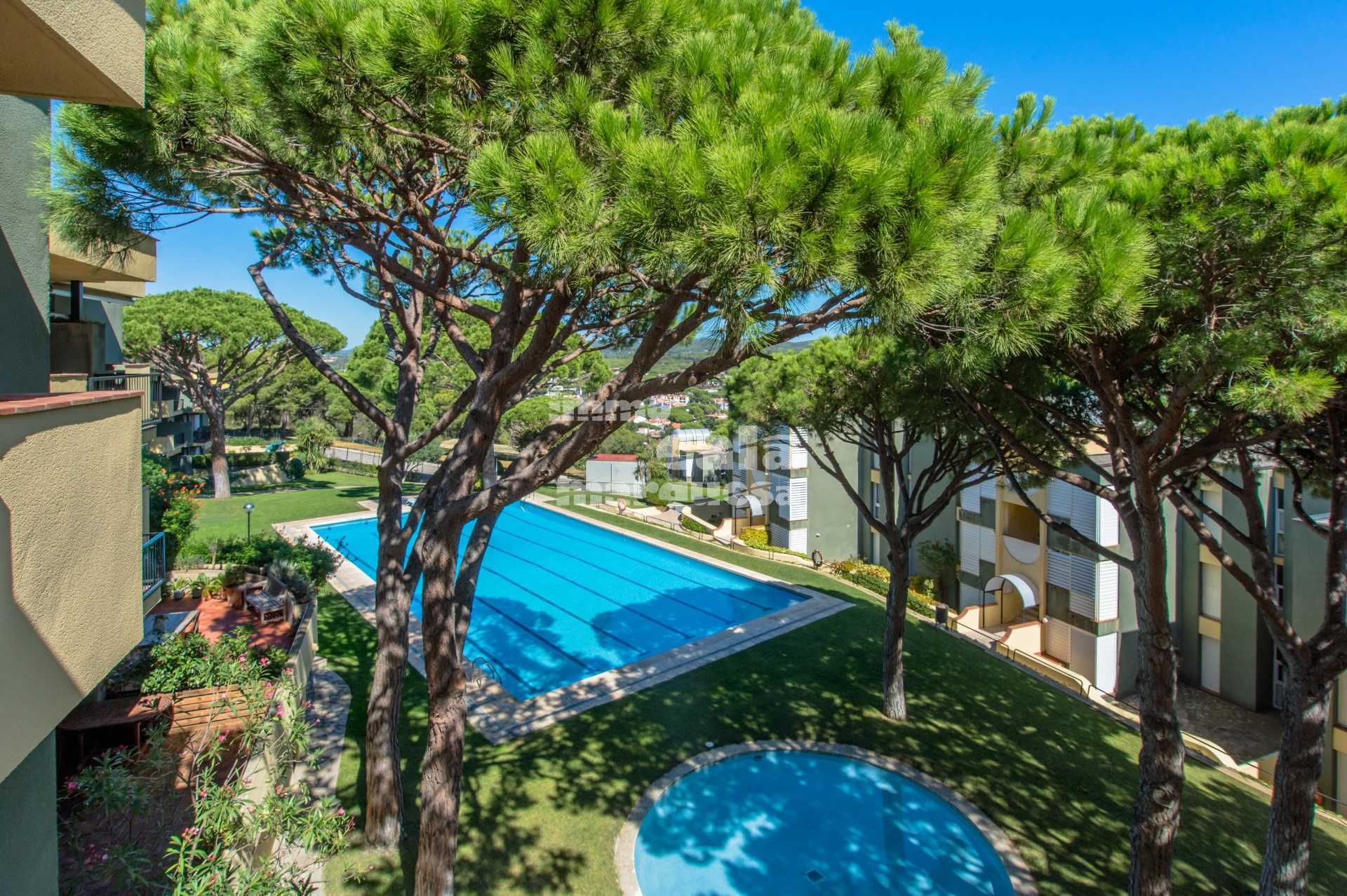 APARTAMENTO CON PISCINA COMUNITARIA EN LA ZONA DEL GOLFET, EN CALELLA DE PALAFRUGELL