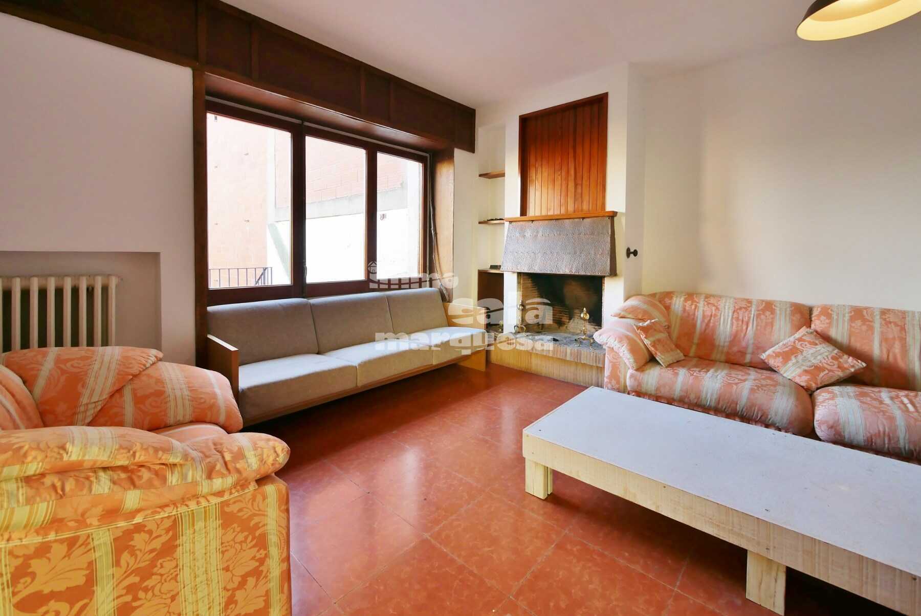 CASA DE POBLE AMB MOLTES POSSIBILITATS SITUADA AL CENTRE DE PALAFRUGELL
