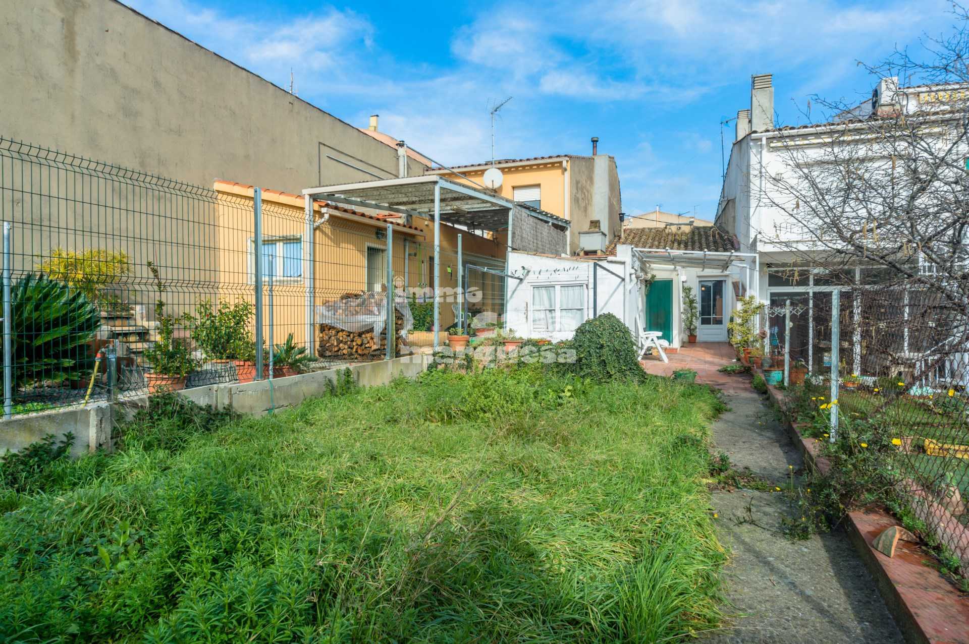 Casa de poble amb moltes possibilitats a prop del centre de Palafrugell