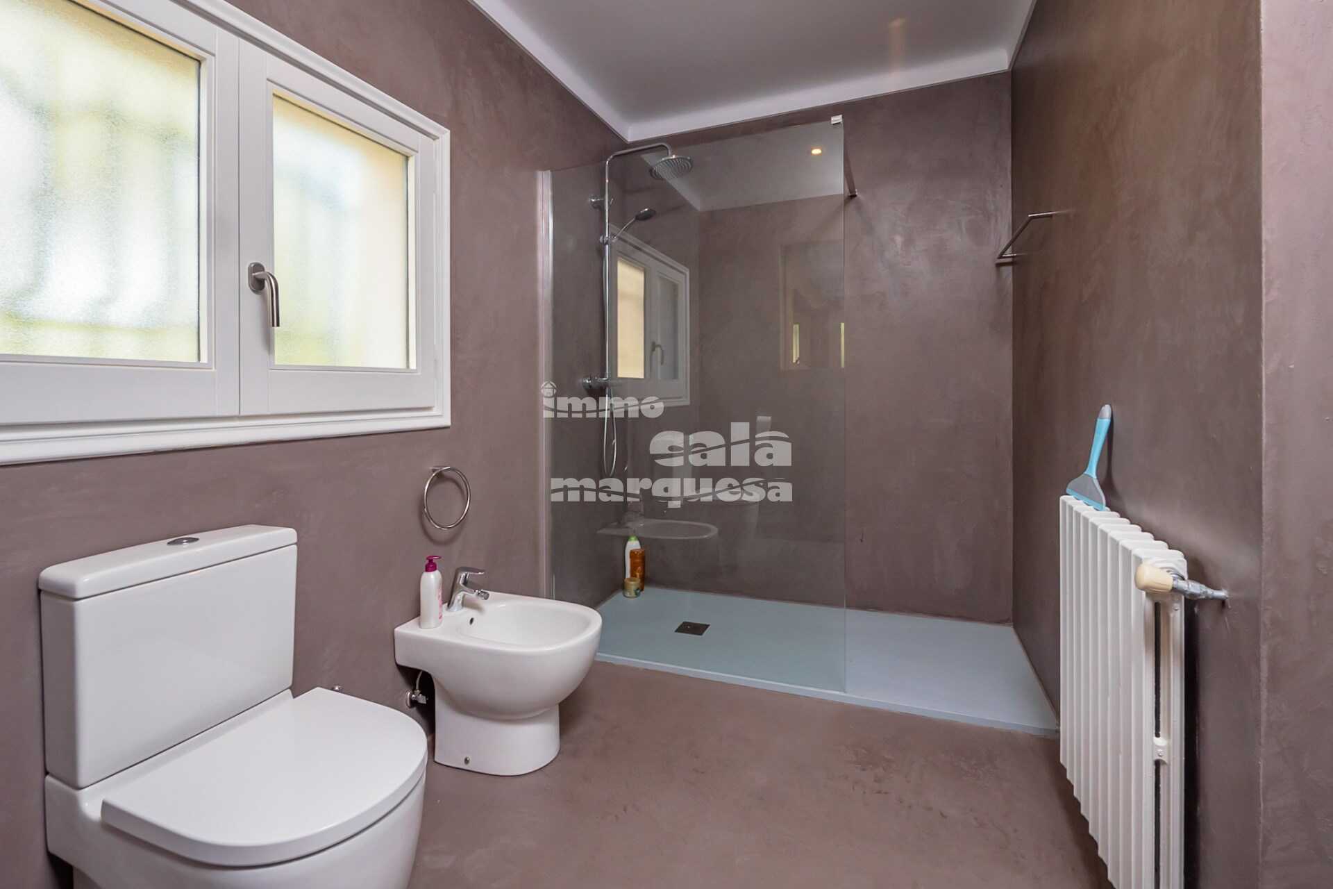 CHALET CON PISCINA PRIVADA EN LA ZONA DE SANT ROC, EN CALELLA DE PALAFRUGELL