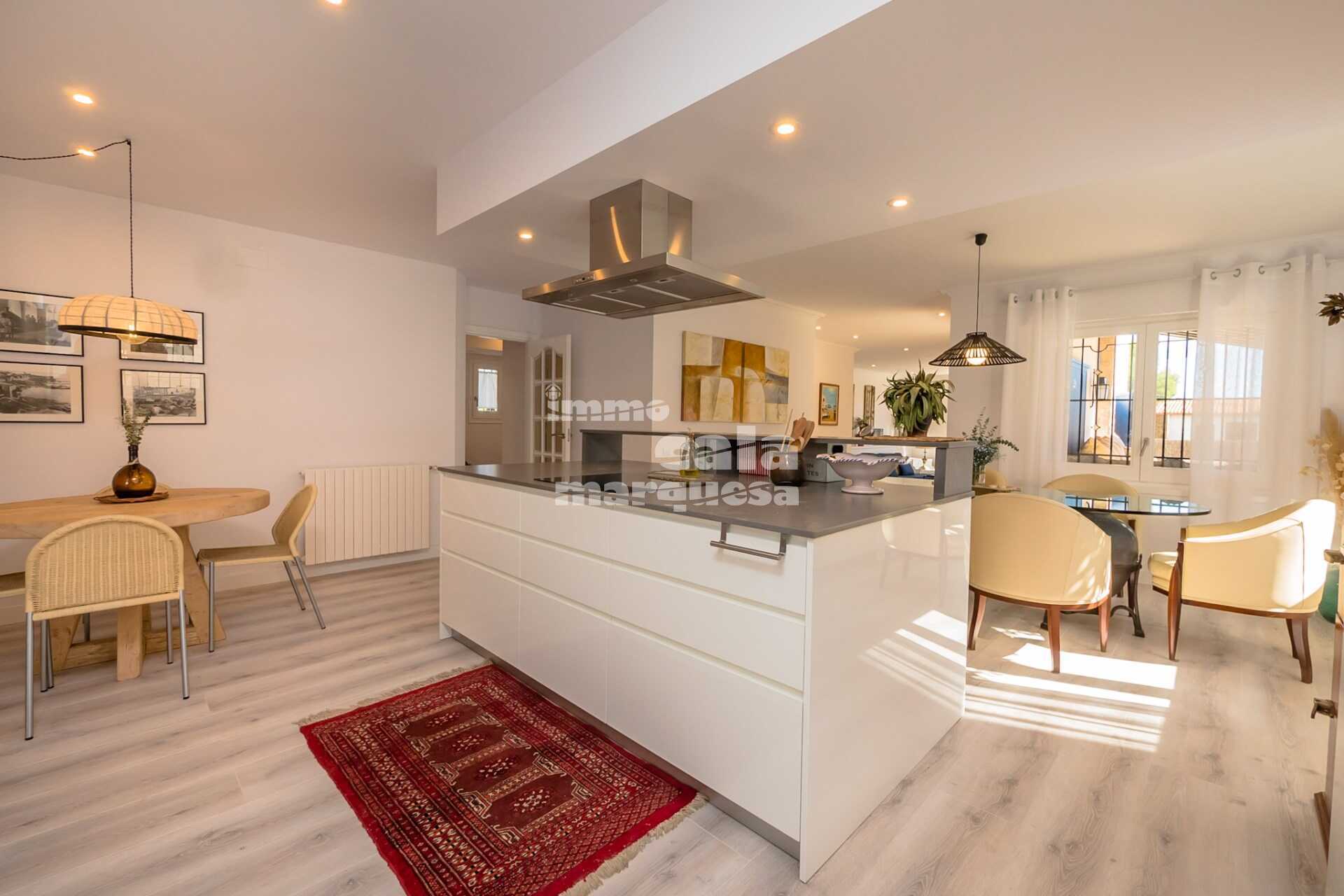 CHALET CON PISCINA PRIVADA EN LA ZONA DE SANT ROC, EN CALELLA DE PALAFRUGELL