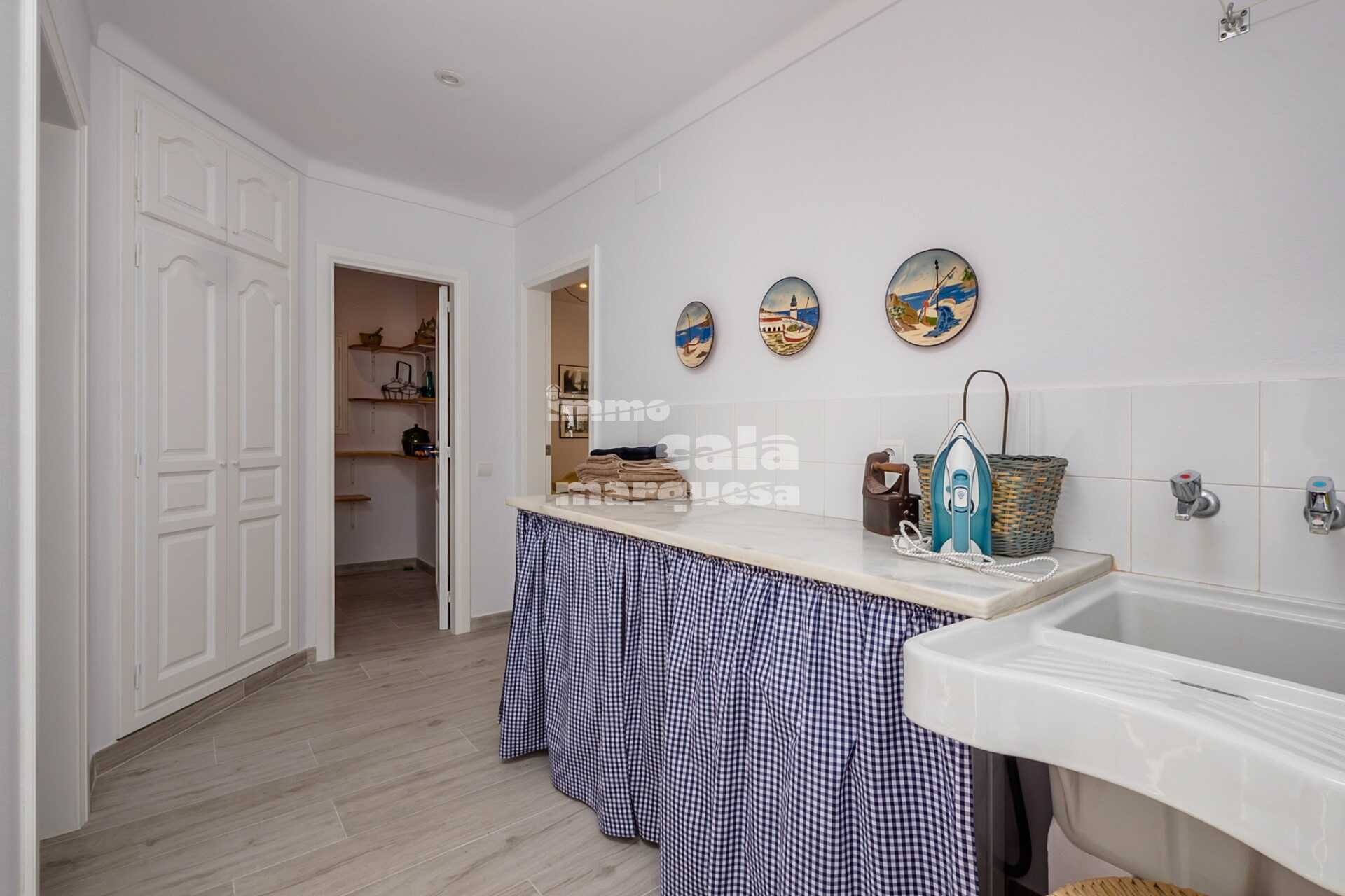 CHALET CON PISCINA PRIVADA EN LA ZONA DE SANT ROC, EN CALELLA DE PALAFRUGELL