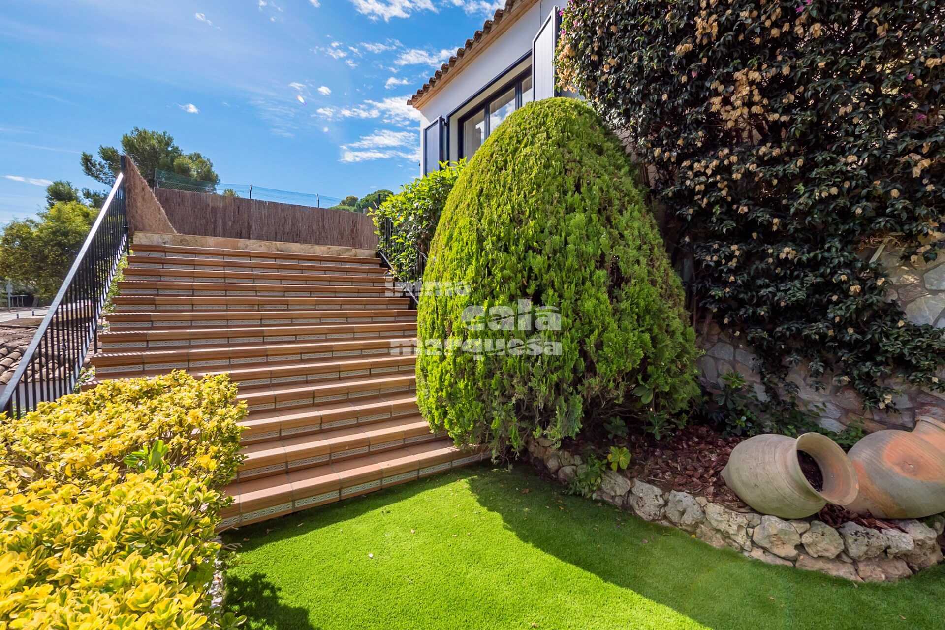 CHALET CON PISCINA PRIVADA EN LA ZONA DE SANT ROC, EN CALELLA DE PALAFRUGELL
