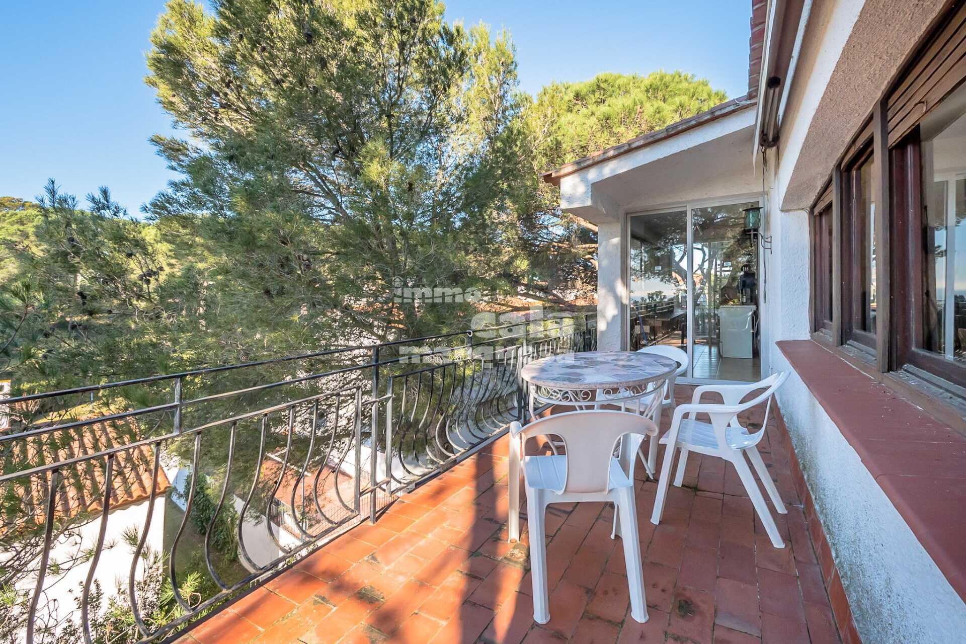 CASA AMB VISTA AL MAR  A LLAFRANC
