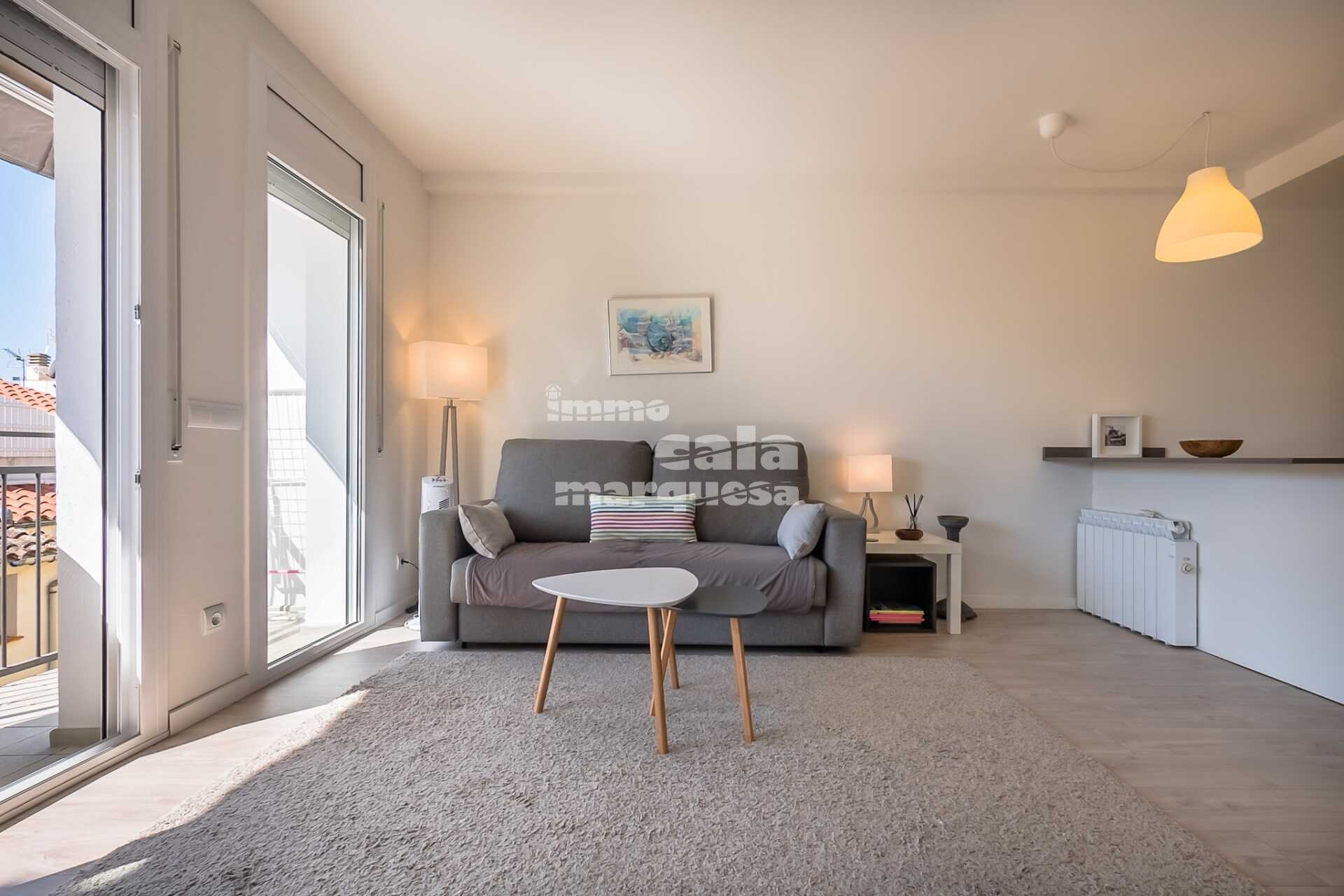 APARTAMENTO 2A LÍNEA DE LA PLAYA DE LLAFRANC