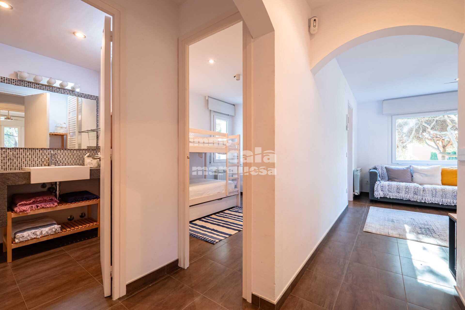 Apartamento reformado muy cerca de la playa en Calella de Palafrugell