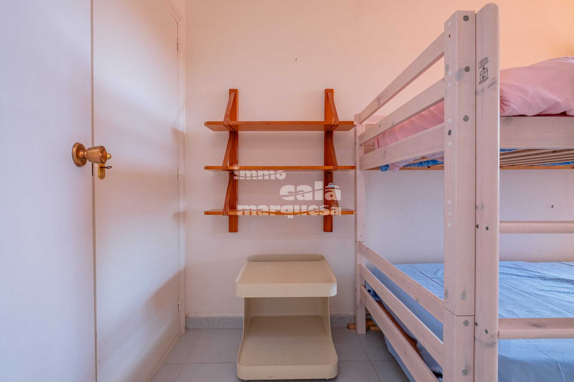 Apartment in pleasant community with pool in Calella de Palafrugell