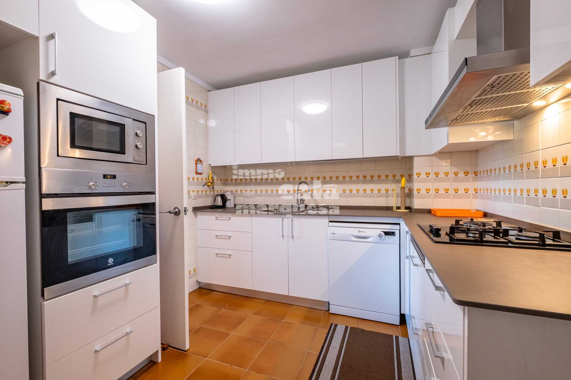 Gran apartamento  planta baja  cerca de la playa en Calella de Palafrugell