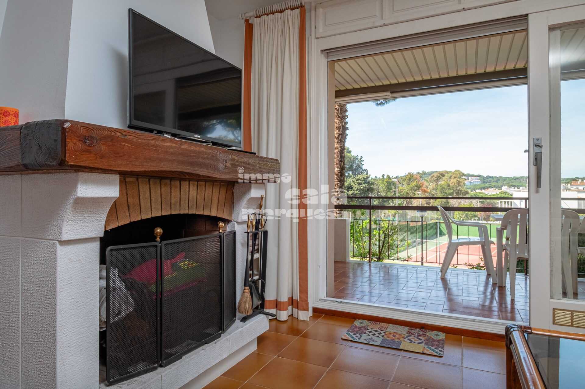 Gran apartamento  planta baja  cerca de la playa en Calella de Palafrugell