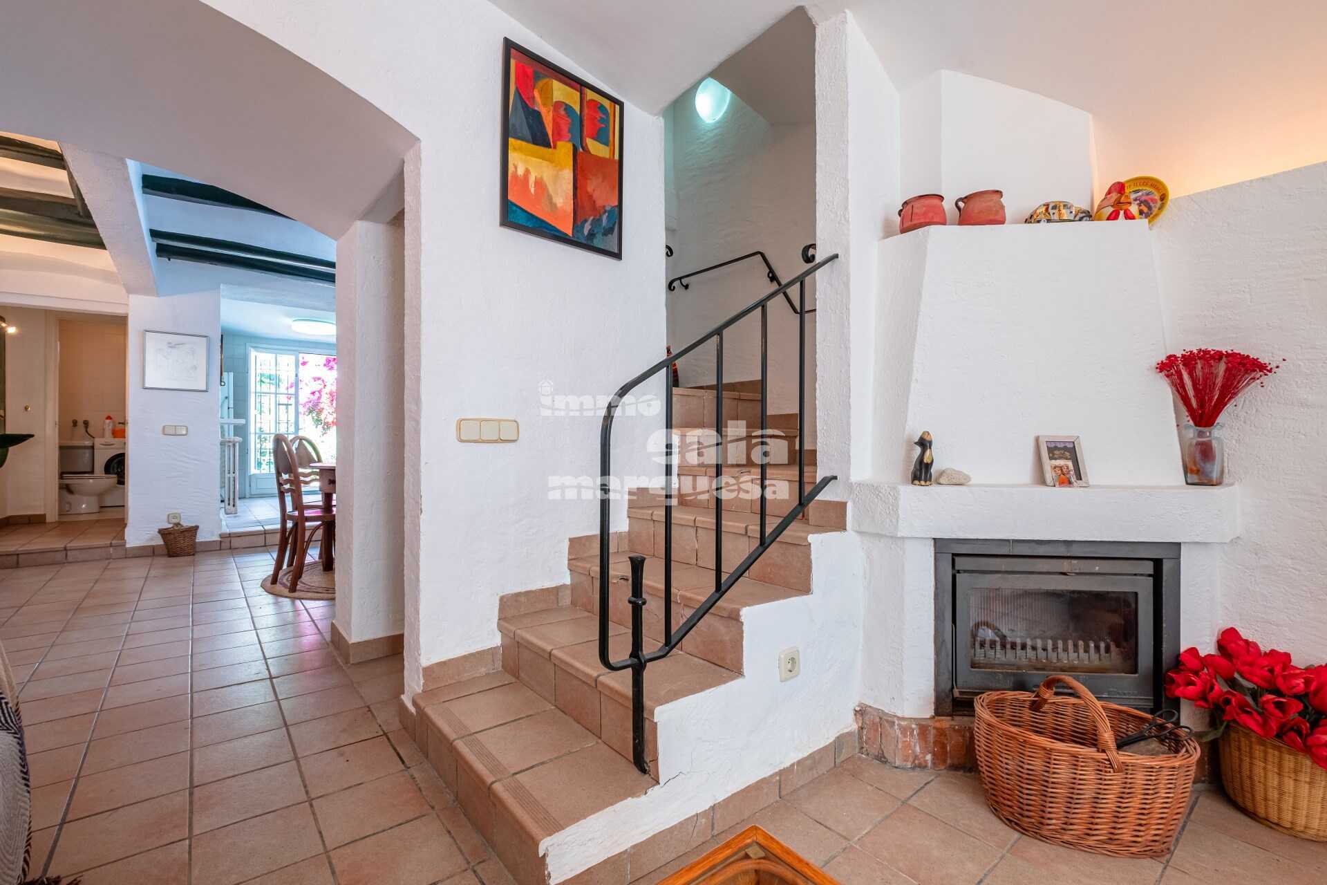 Casa de poble amb gran pati a ple centre de Palafrugell 
