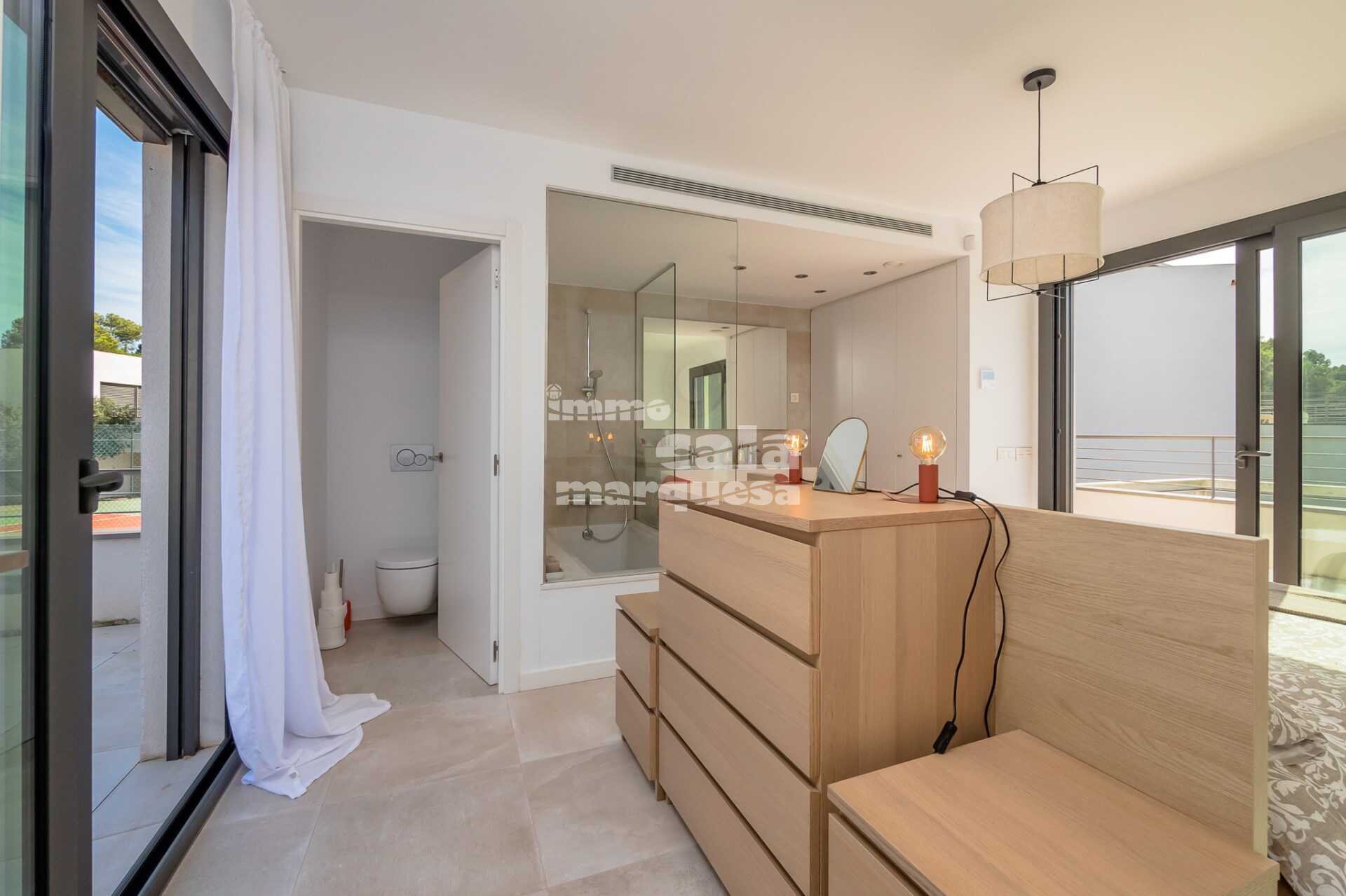 Fabulosa casa amb vistes al mar,  piscina i tenis  comunitaris a Llafranc