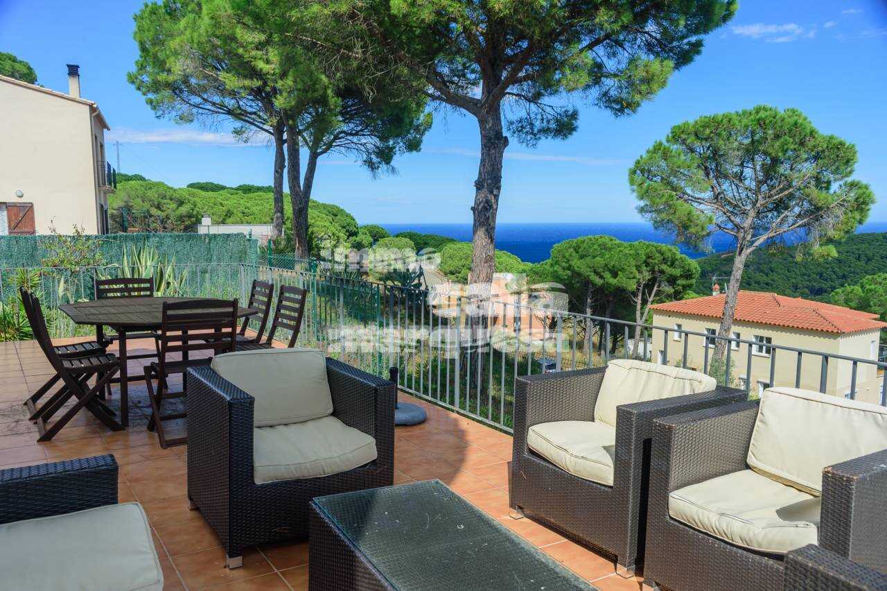 GRAN CHALET EN ES VALLS CON VISTAS AL MAR